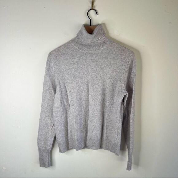 Gray Cashmere Turtleneck Sweater with Relaxed Fit size Large - Picture 1 of 8